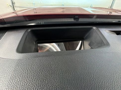 Used 2020 Toyota Highlander Platinum AWD/4WD image 26