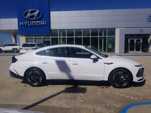 New 2026 Hyundai Sonata SEL image 8