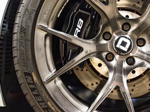 Used 2012 Audi R8 V10 image 37