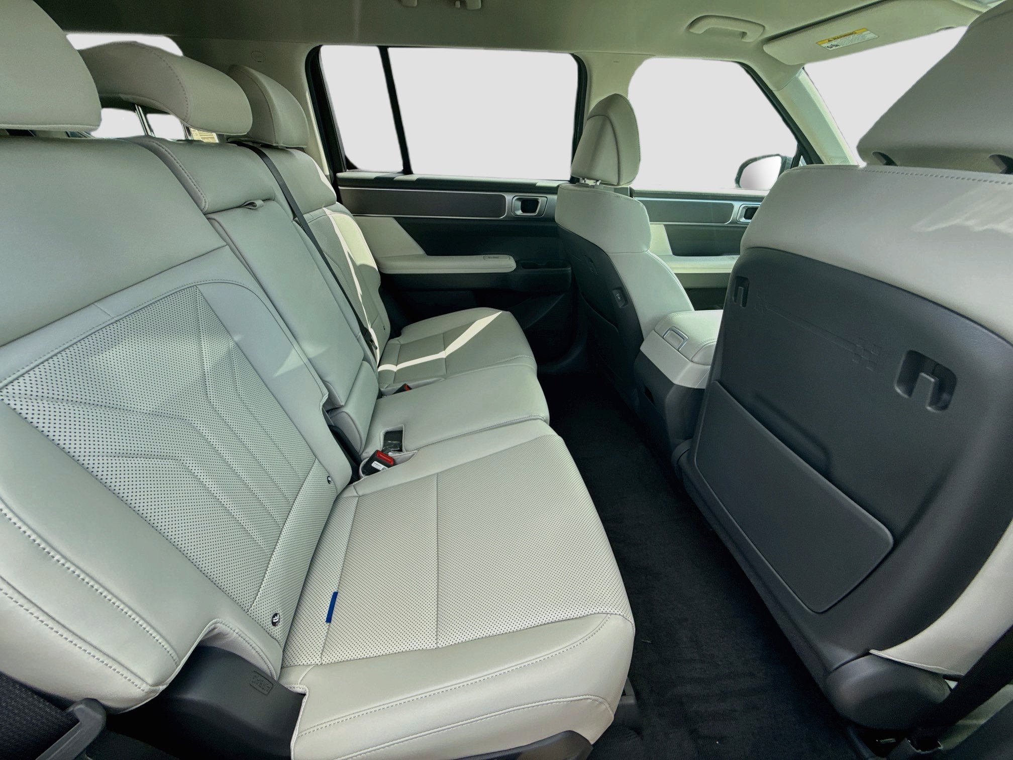 New 2027 Hyundai Santa Fe SEL FWD image 19
