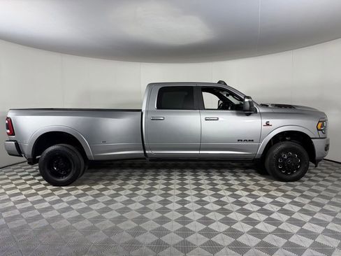 Used 2024 RAM 3500 Limited w/ Night Edition AWD/4WD image 7