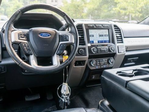 Used 2020 Ford F250 Lariat AWD/4WD image 12