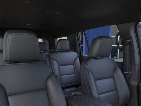 New 2026 Chevrolet Traverse LT w/ Midnight/Sport Edition image 24