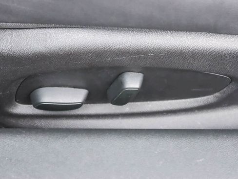 Used 2017 Chevrolet Camaro LT image 20