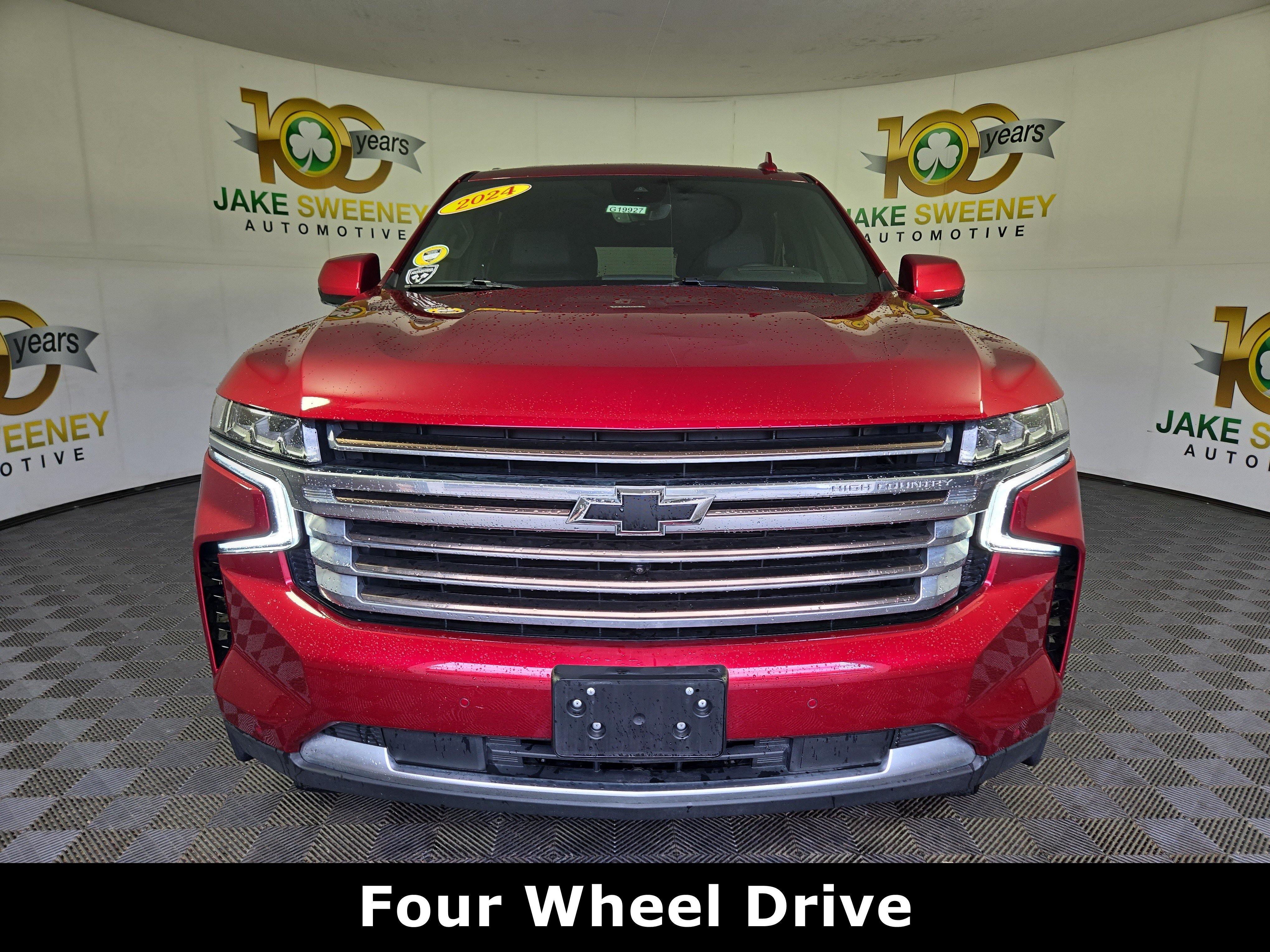 Certified 2024 Chevrolet Tahoe High Country AWD/4WD image 2