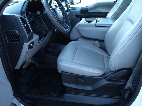 Used 2019 Ford F250 XL w/ Power Equipment Group image 19