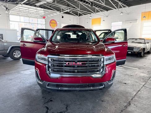 Used 2020 GMC Acadia SLE w/ LPO, Floor Liner Package image 15