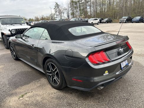 Used 2020 Ford Mustang Premium RWD image 5