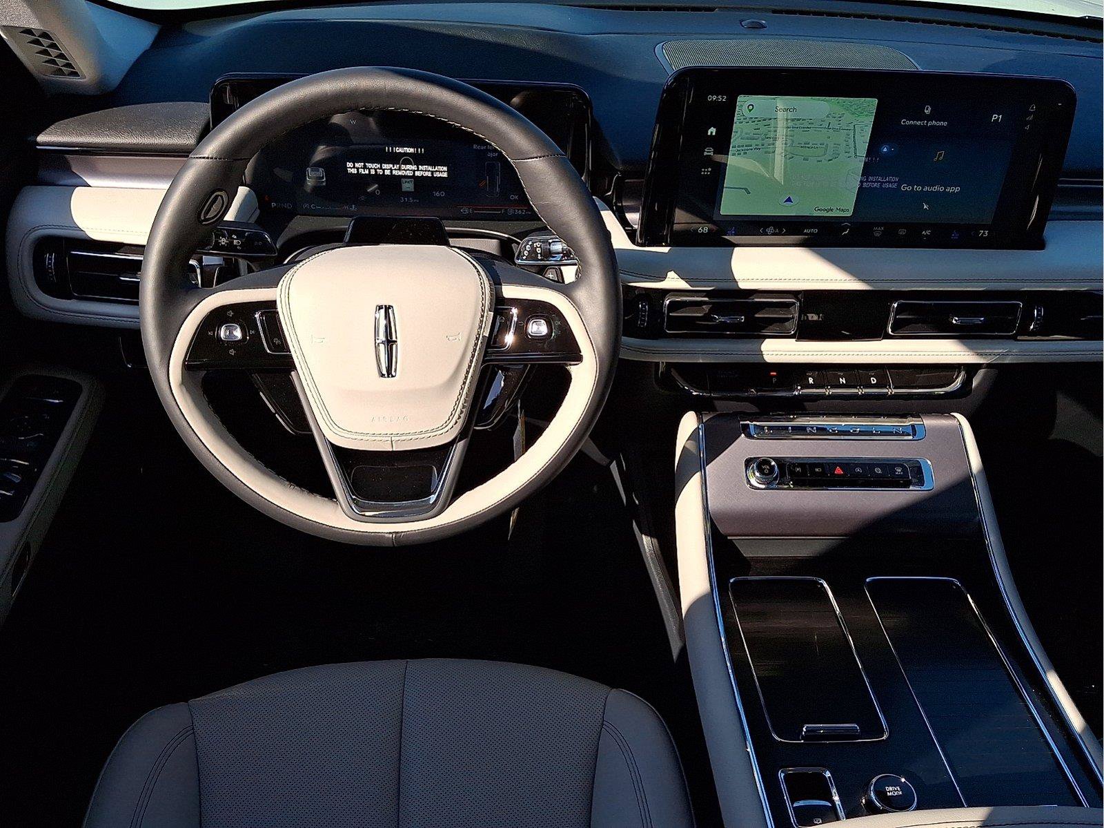 New 2027 Lincoln Aviator AWD image 6