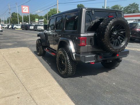 Used 2018 Jeep Wrangler Unlimited Rubicon AWD/4WD image 8