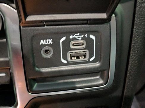 New 2026 Jeep Gladiator Sport AWD/4WD image 18