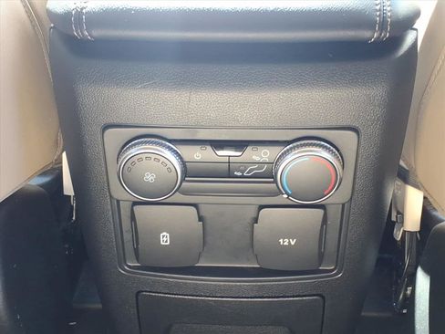 Certified 2022 Ford Explorer XLT w/ Equipment Group 202A image 21