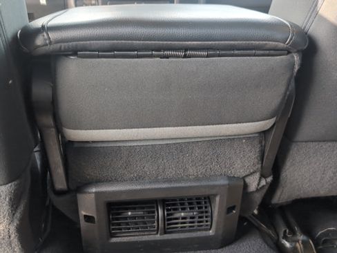 Used 2021 RAM 1500 Classic SLT AWD/4WD image 24