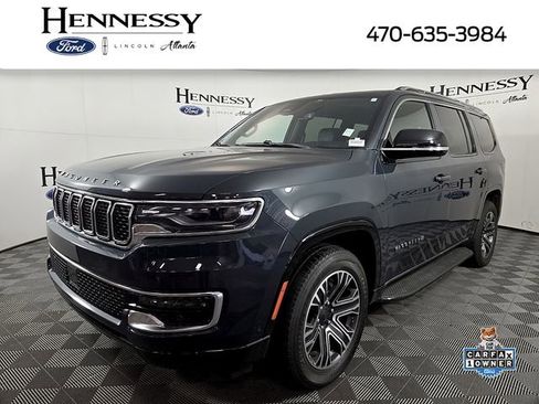 Used 2024 Jeep Wagoneer 4WD w/ Premium Group I image 1