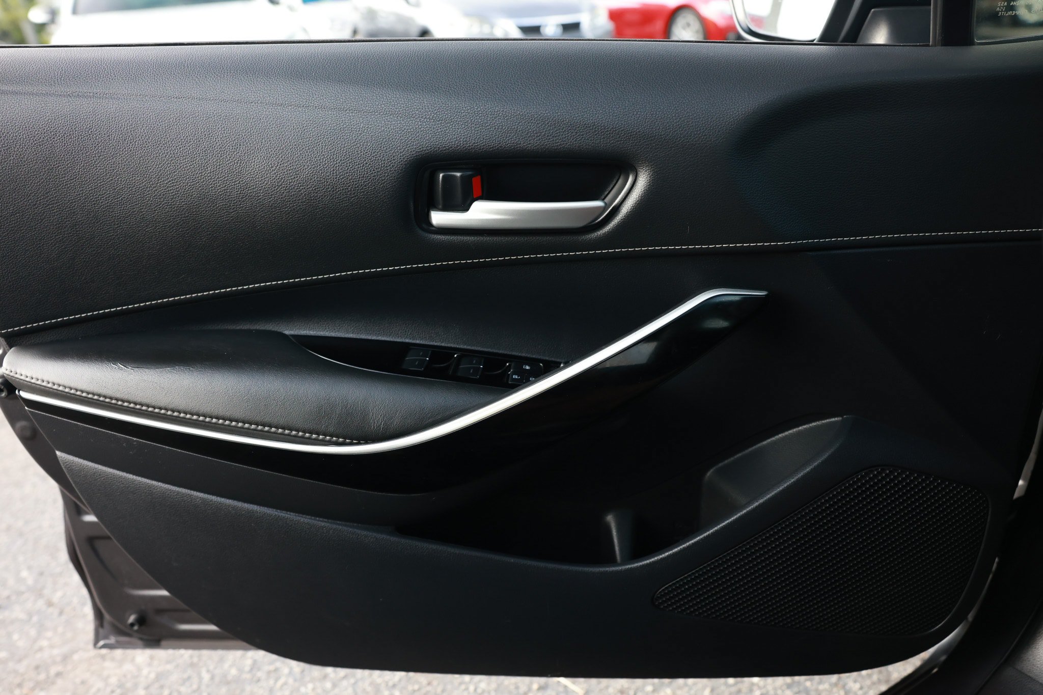 Used 2021 Toyota Corolla XSE FWD image 50