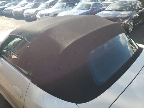 Used 2006 BMW M Roadster image 26