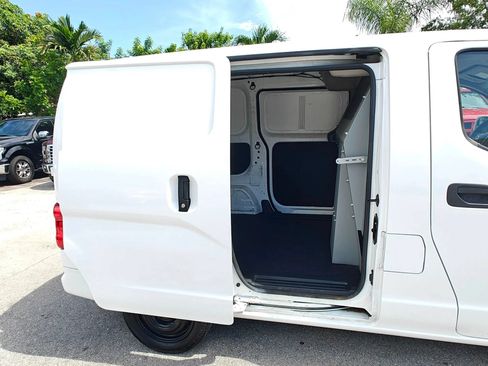 Used 2020 Nissan NV200 SV w/ Back Door Glass Package FWD image 13