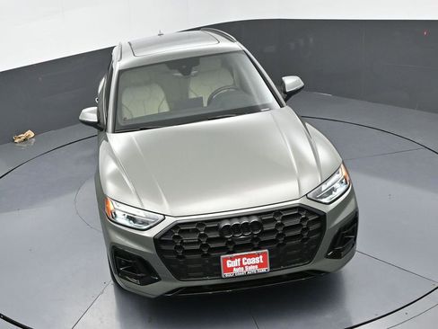 Used 2024 Audi Q5 e Premium Plus w/ Premium Plus Package image 41