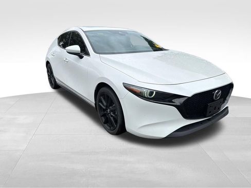 Used 2023 MAZDA MAZDA3 s FWD image 9