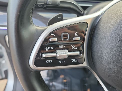 Used 2020 Mercedes-Benz GLE 350 4MATIC image 31