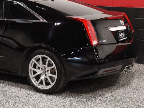 Used 2014 Cadillac CTS V w/ Wood Trim Package RWD image 25