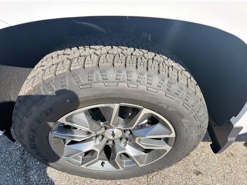 New 2026 Chevrolet Silverado 1500 RST w/ RST All Star Premium Package AWD/4WD image 10