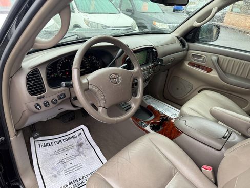 Used 2007 Toyota Sequoia Limited AWD/4WD image 15