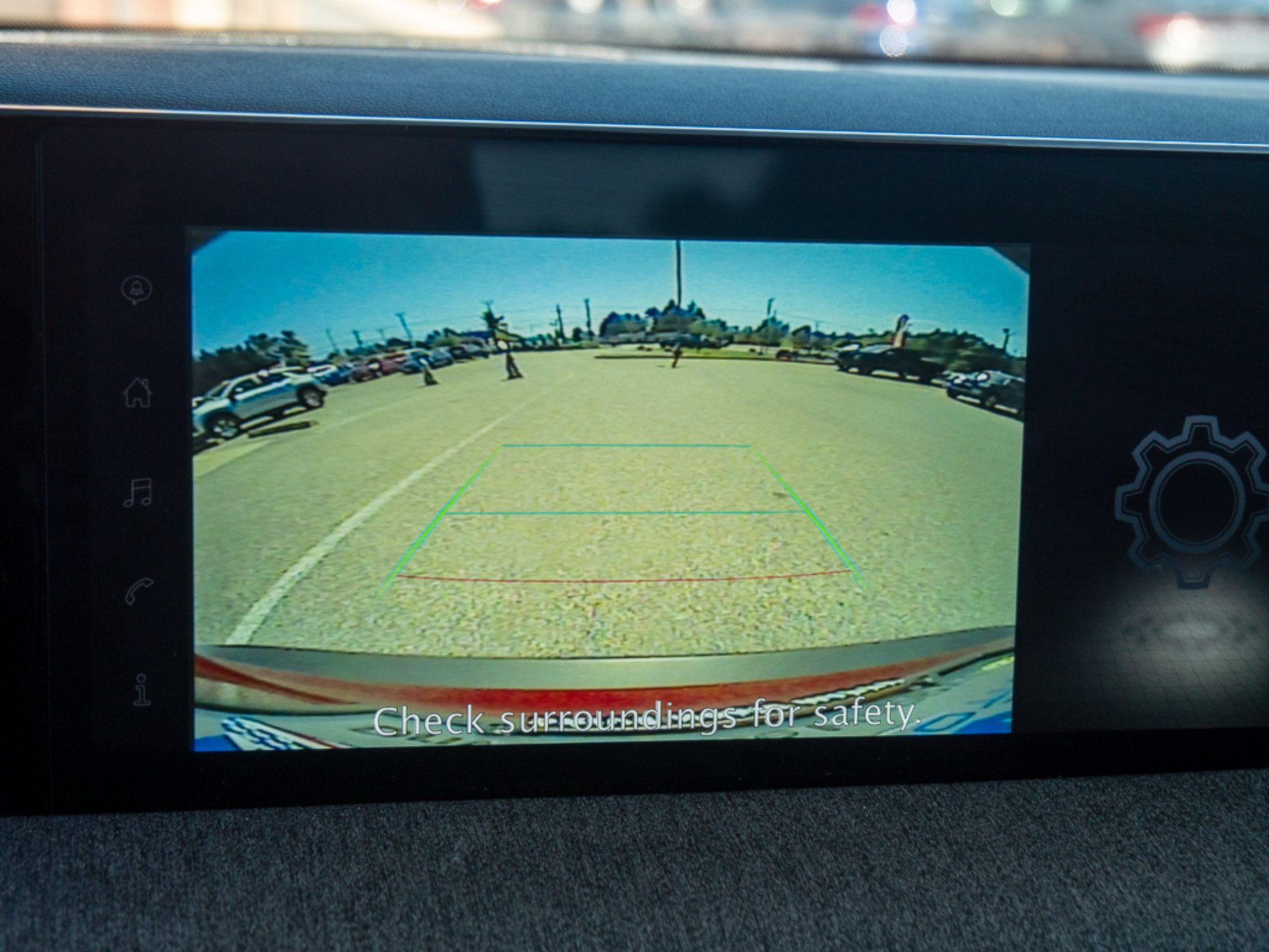 Used 2025 Nissan Kicks SV AWD/4WD image 24