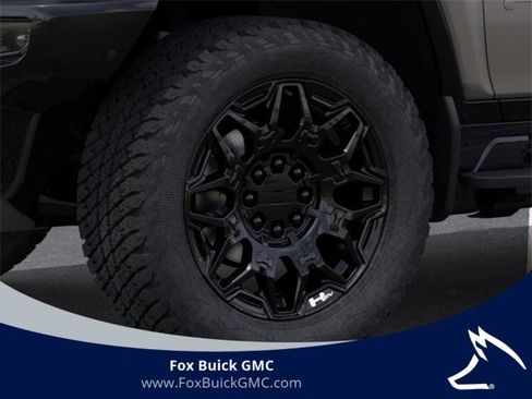 Used 2026 GMC Hummer EV 4x4 Crew Cab image 9