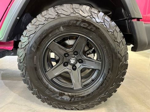 Used 2022 Jeep Wrangler Unlimited Sport AWD/4WD image 11