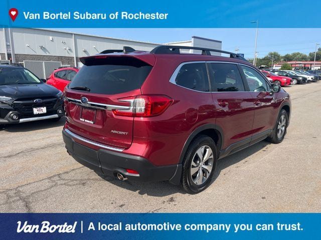 Used 2023 Subaru Ascent Premium w/ Convenience Package AWD/4WD image 5