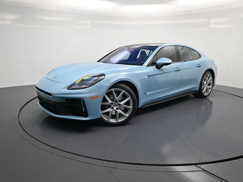 Used 2026 Porsche Panamera 4 AWD/4WD image 31