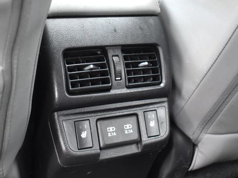 Used 2019 Subaru Outback 3.6R Limited AWD/4WD image 52
