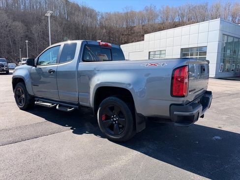 Used 2021 Chevrolet Colorado LT w/ Redline Special Edition image 7