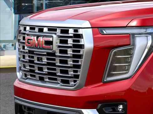 New 2026 GMC Yukon XL Denali AWD/4WD image 13