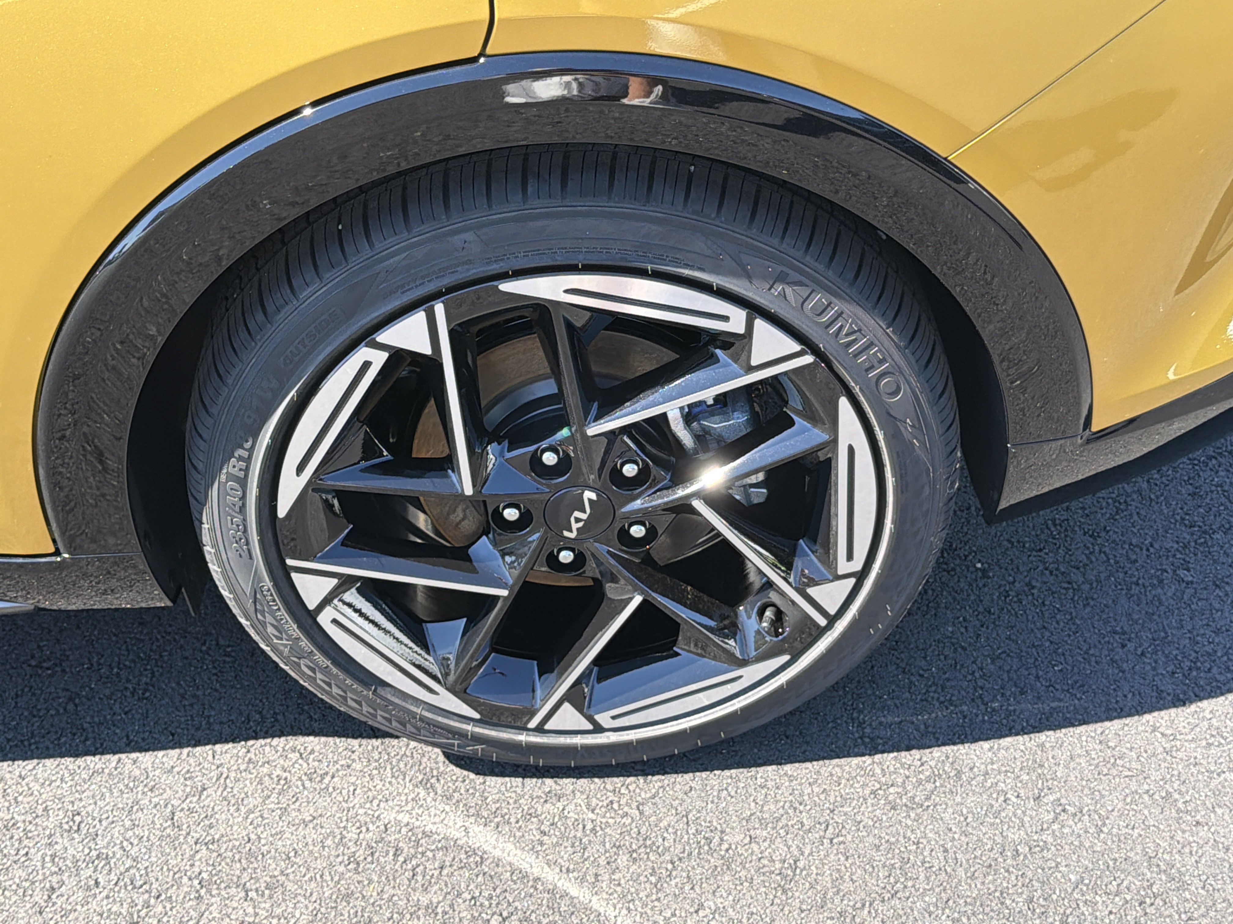 New 2026 Kia K4 GT-Line FWD image 21