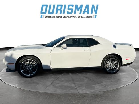 Used 2023 Dodge Challenger GT image 3