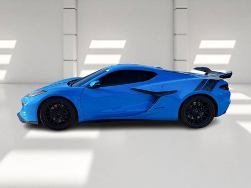 Used 2023 Chevrolet Corvette Z06 w/ Stealth Interior Trim Package image 4