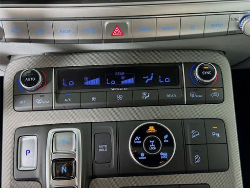 Used 2021 Hyundai Palisade SEL w/ Premium Package AWD/4WD image 22