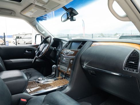 Used 2017 INFINITI QX80 4WD image 23