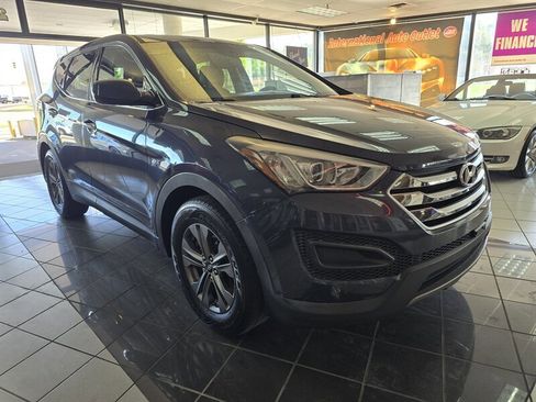 Used 2015 Hyundai Santa Fe Sport image 3