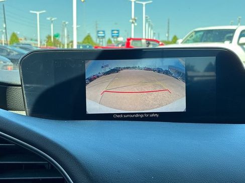 Used 2024 MAZDA MAZDA3 s FWD image 18