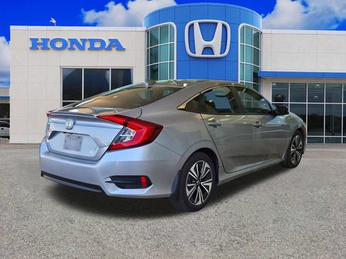 Used 2016 Honda Civic EX-L image 2