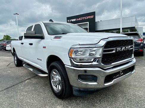 Used 2020 RAM 2500 Tradesman w/ Chrome Appearance Group RWD image 1