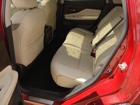 Used 2020 Nissan Murano Platinum w/ Cargo Package FWD image 9