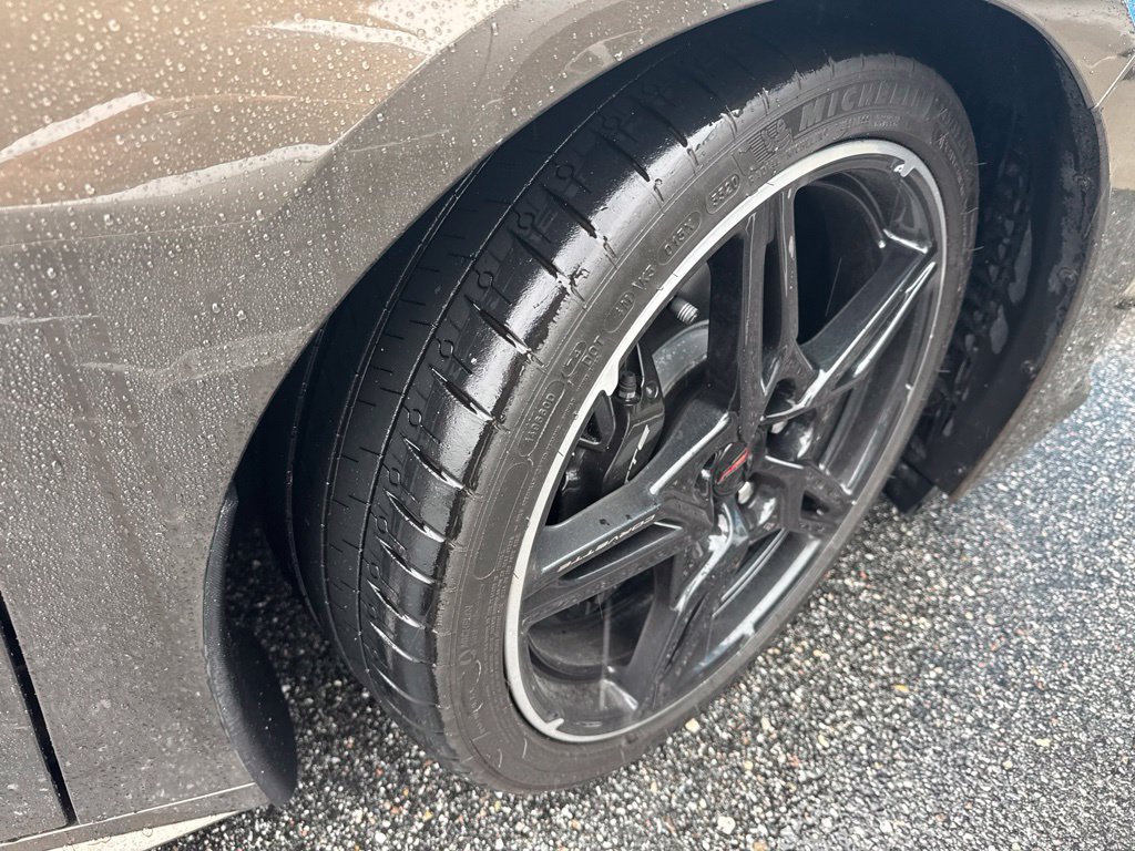 Used 2020 Chevrolet Corvette Stingray Preferred Cpe w/ 2LT Preferred Equipment Group RWD image 9