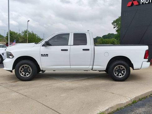 Used 2018 RAM 1500 Express w/ Express Value Package AWD/4WD image 17