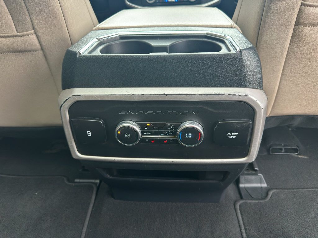 Used 2024 Ford Expedition Limited AWD/4WD image 27