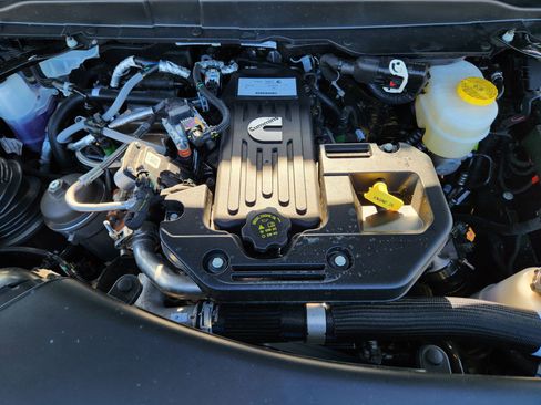 New 2026 RAM 2500 Tradesman AWD/4WD image 39