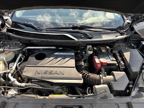 Used 2023 Nissan Rogue SL w/ SL Premium Package FWD image 28